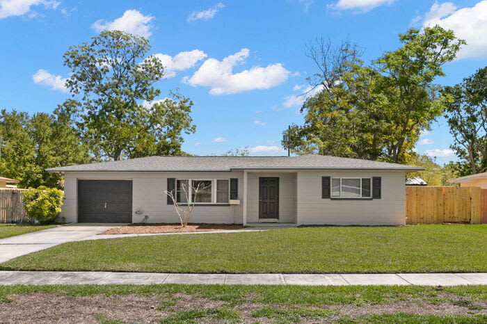 5546 5th Street South – photo 1