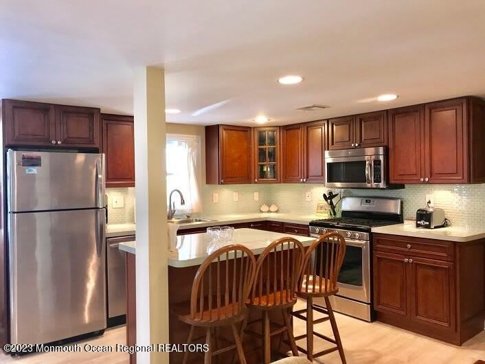 17 Sampson Avenue – photo 5