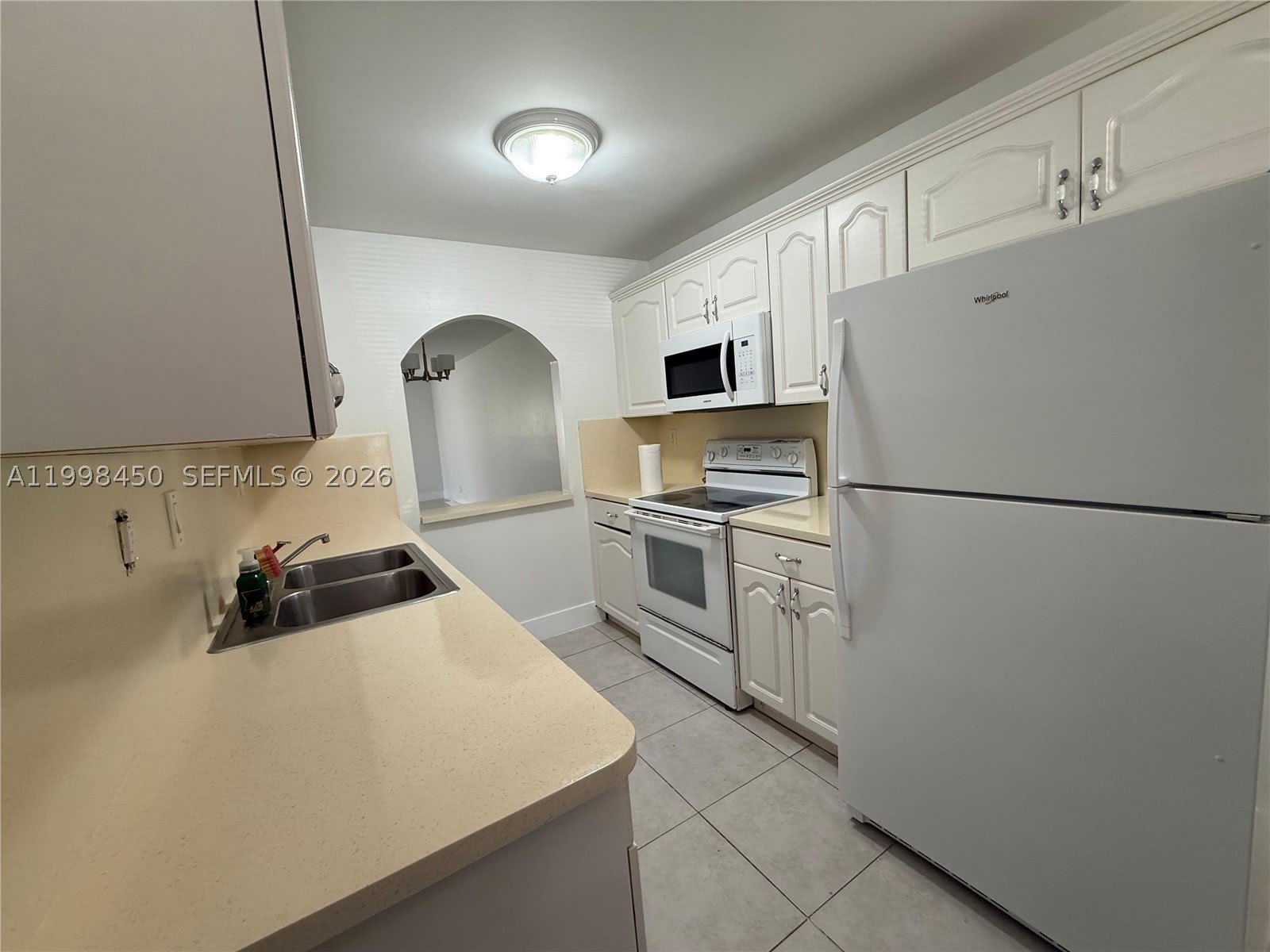 155 Lakeview Dr – photo 5