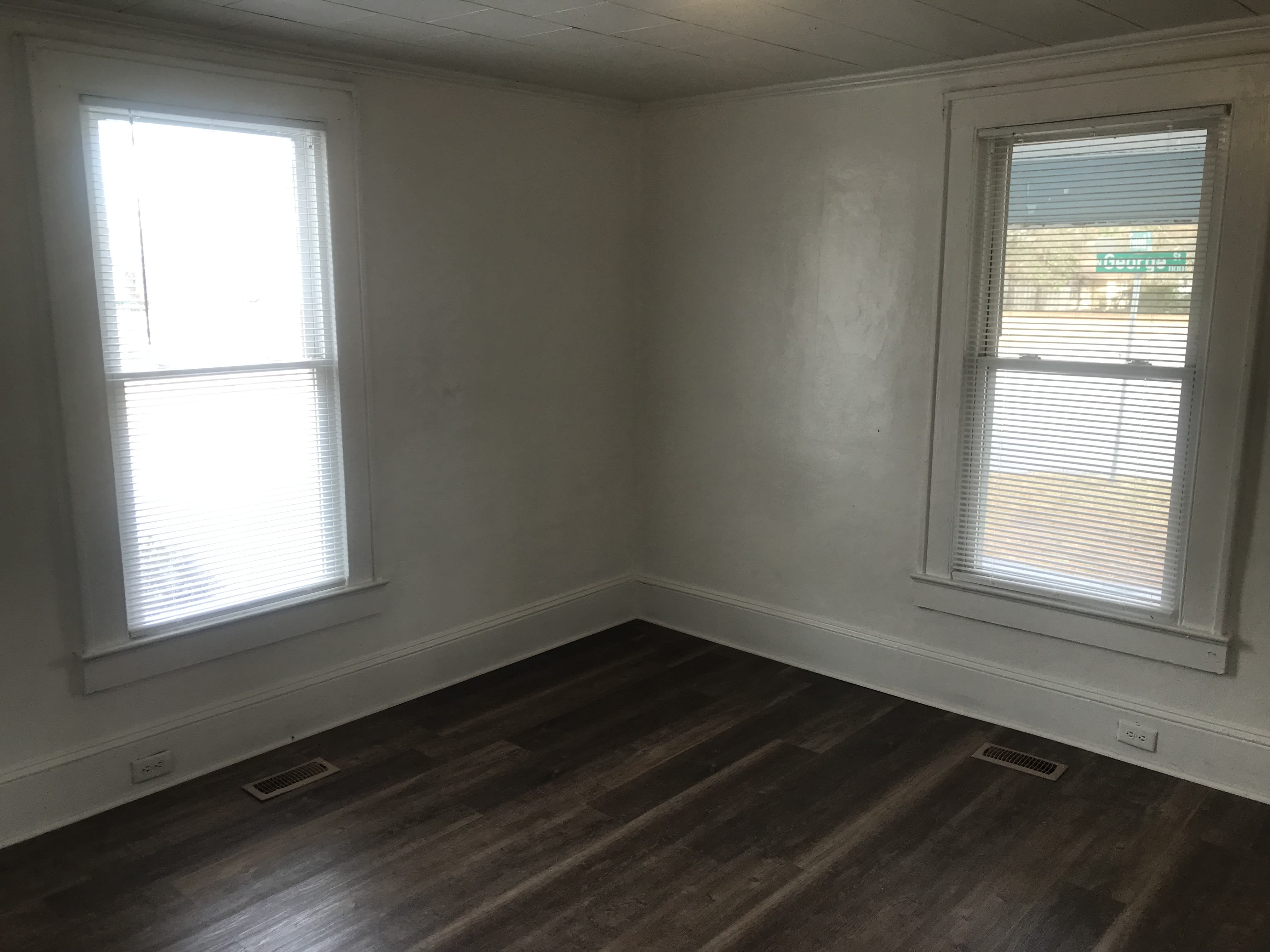 1111 N George St – photo 4