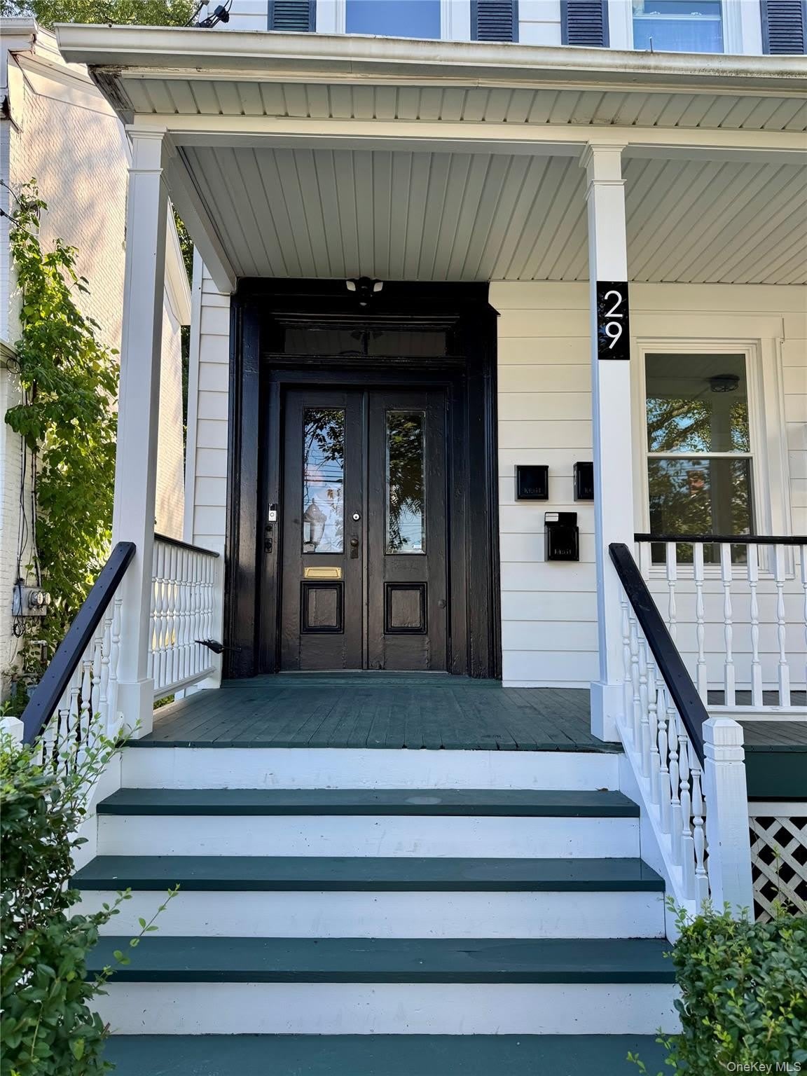 29 Delano Street – photo 1