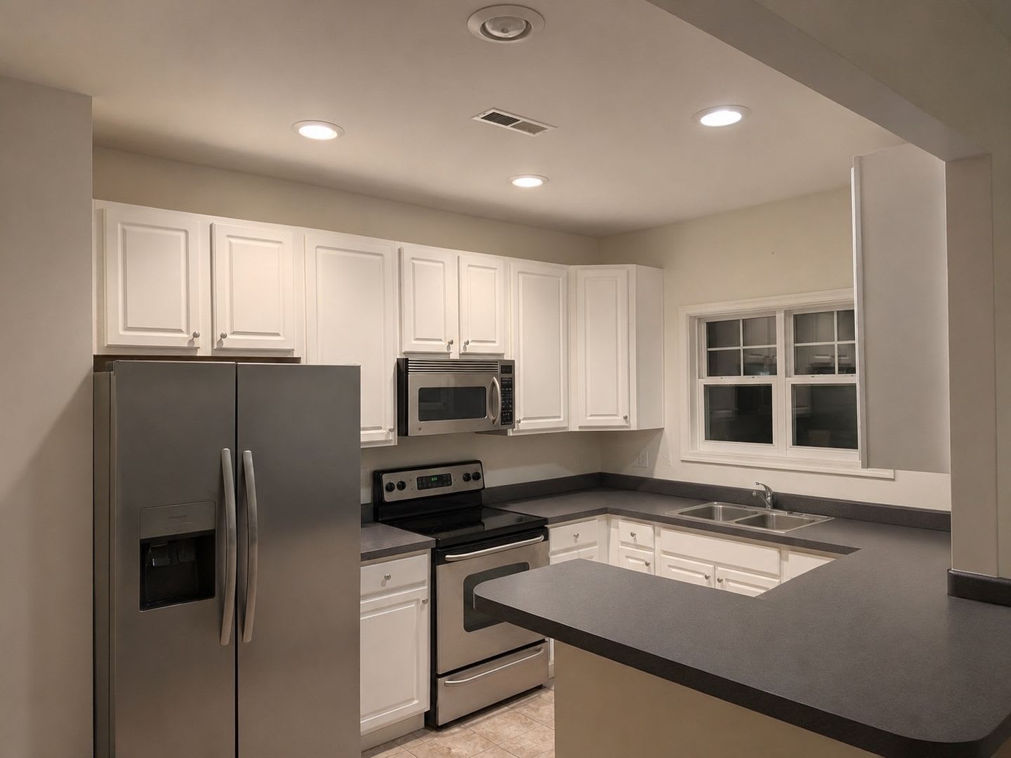 1st Floor Condo in Villages of Bay Crossing – photo 5