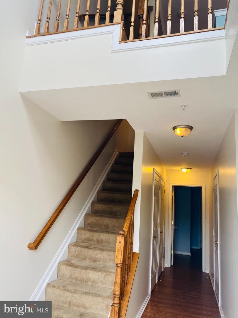 8825 GOOSE LANDING CIR #8825 – photo 2