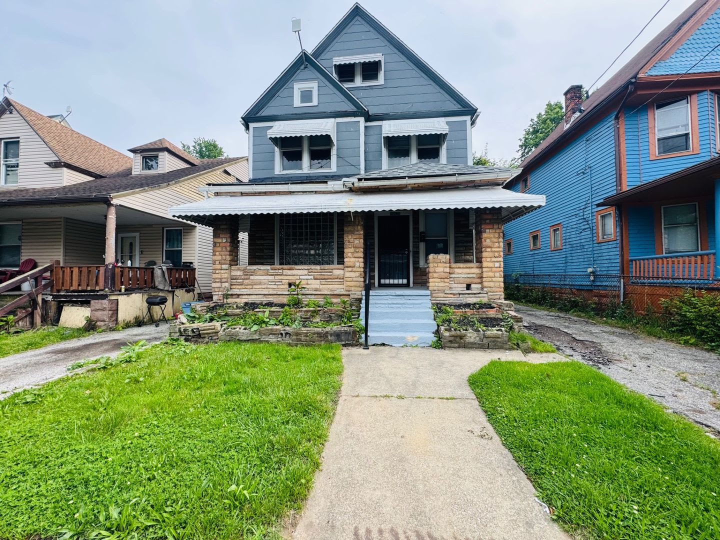 Charming 3 Bedroom Property In Prime Location – photo 1