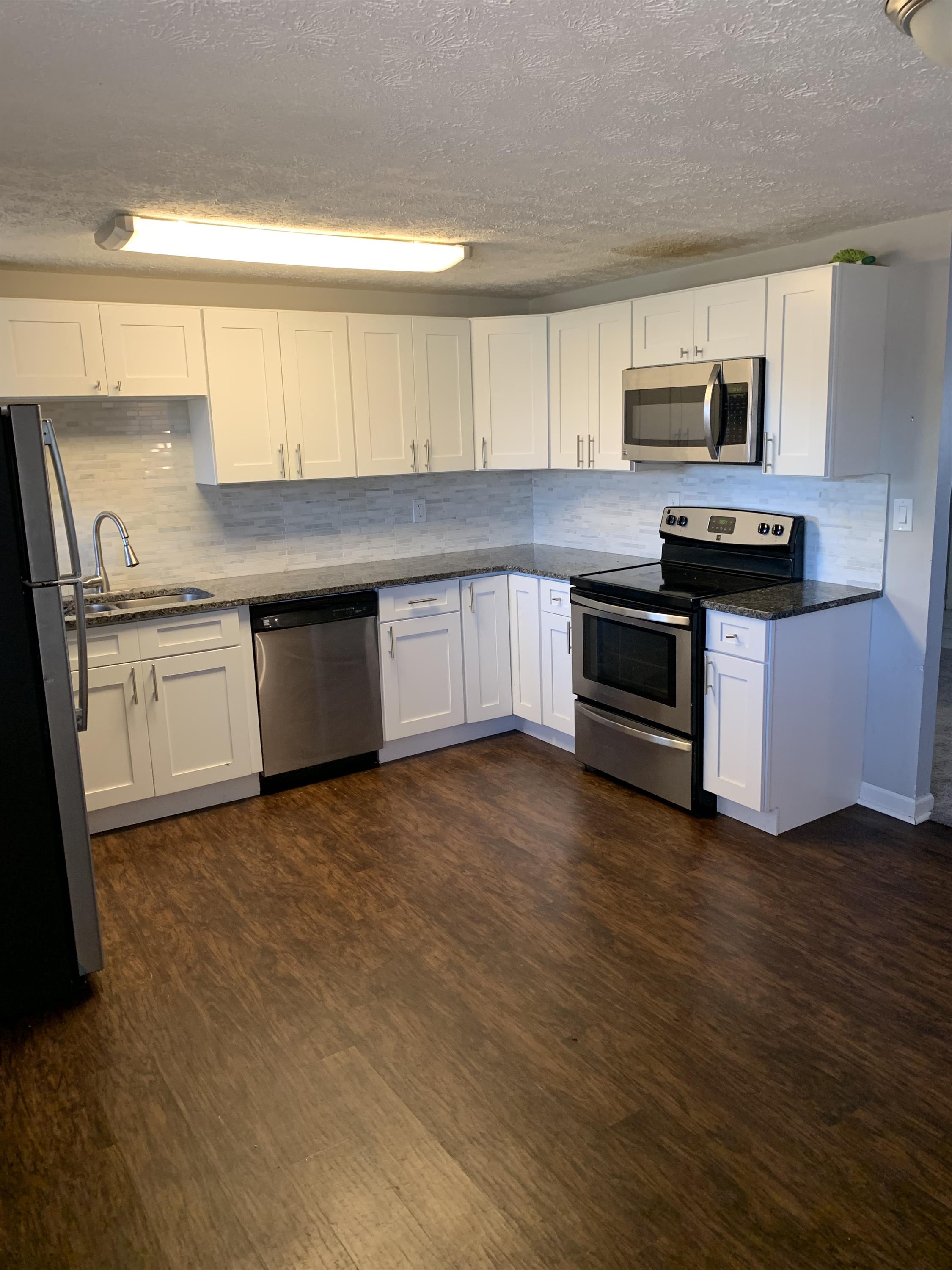 6208 Cruxten Drive – photo 2