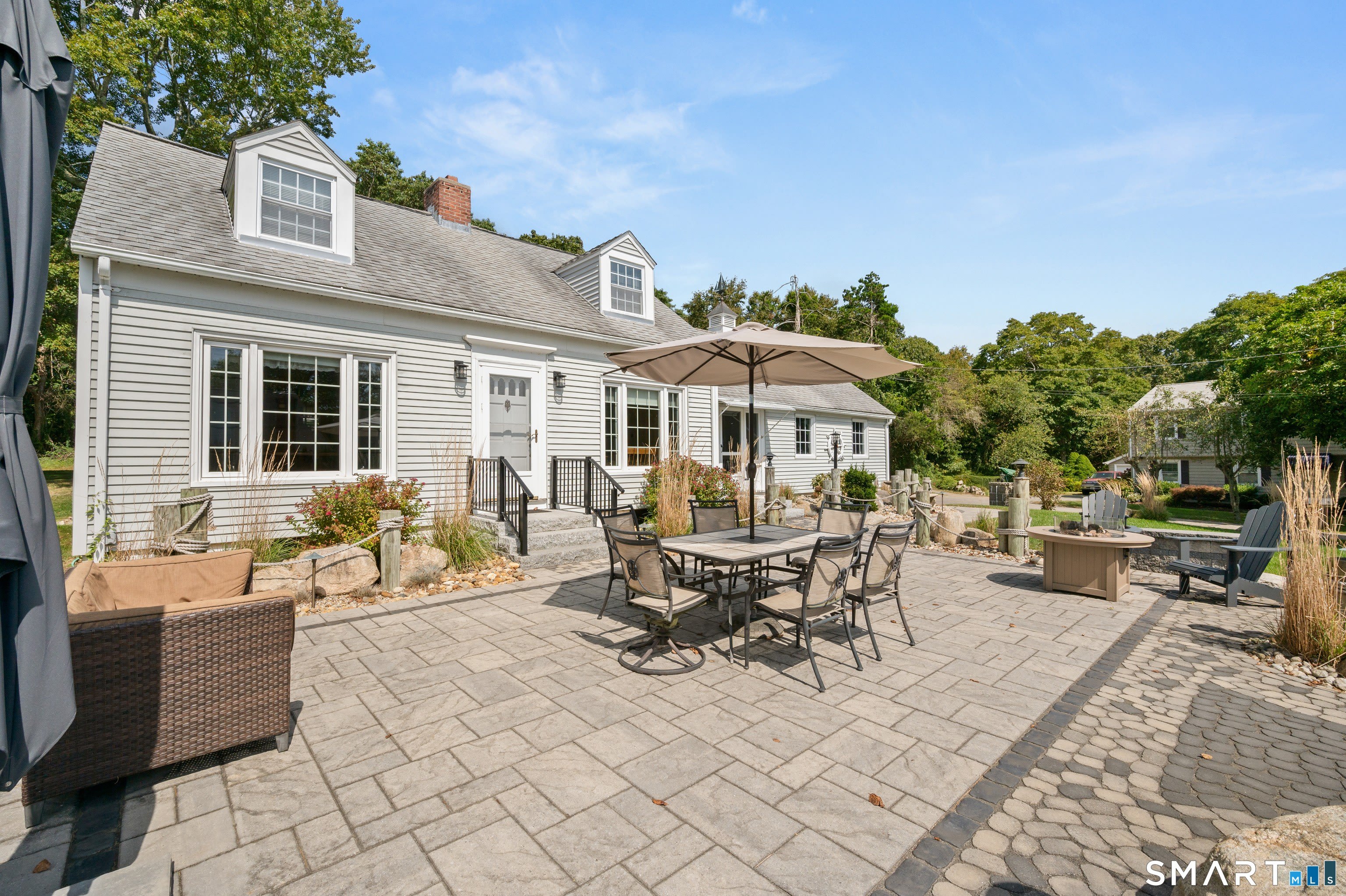 10 Hilltop Road – photo 3