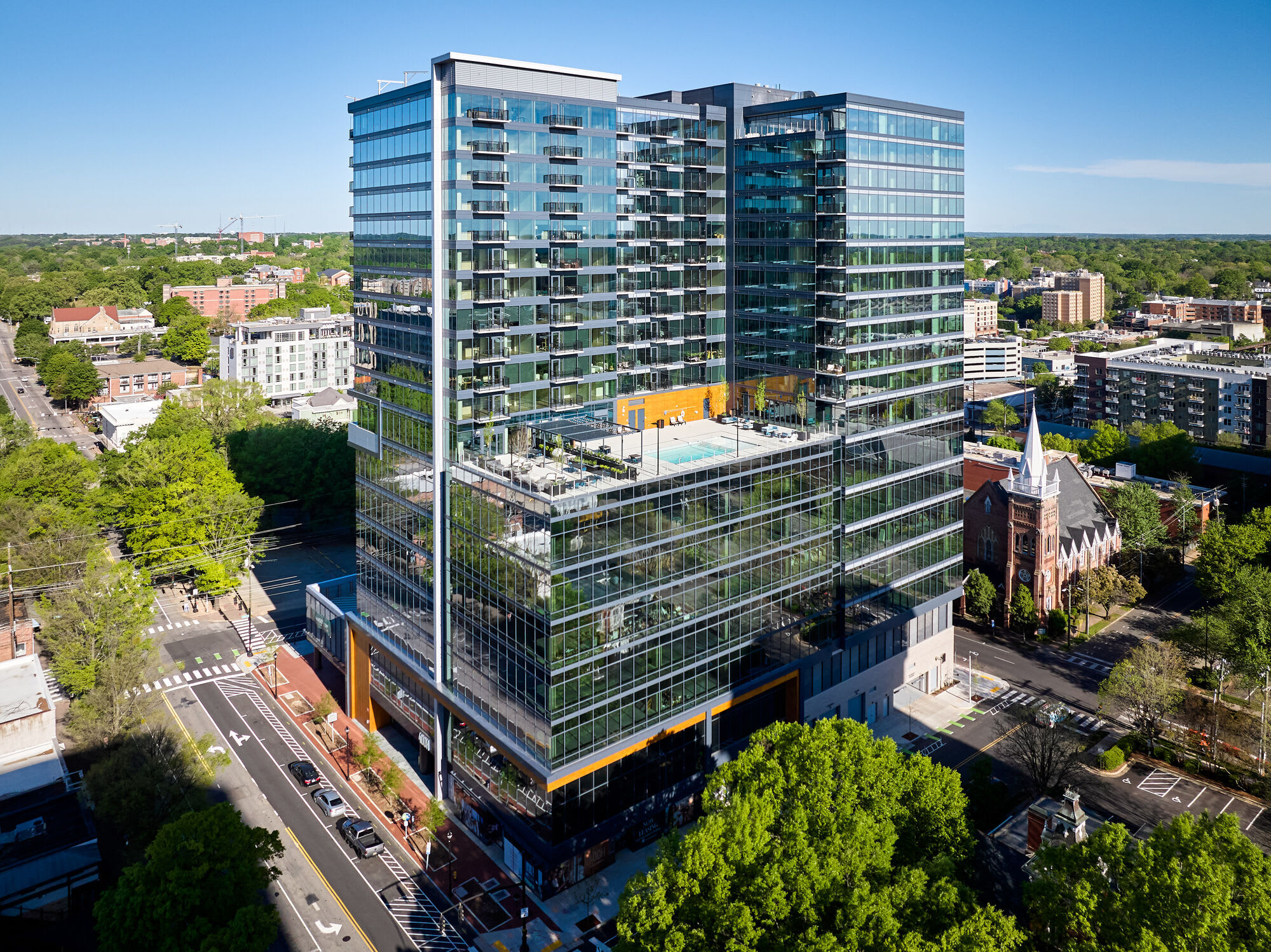 400H Apartments – photo 4