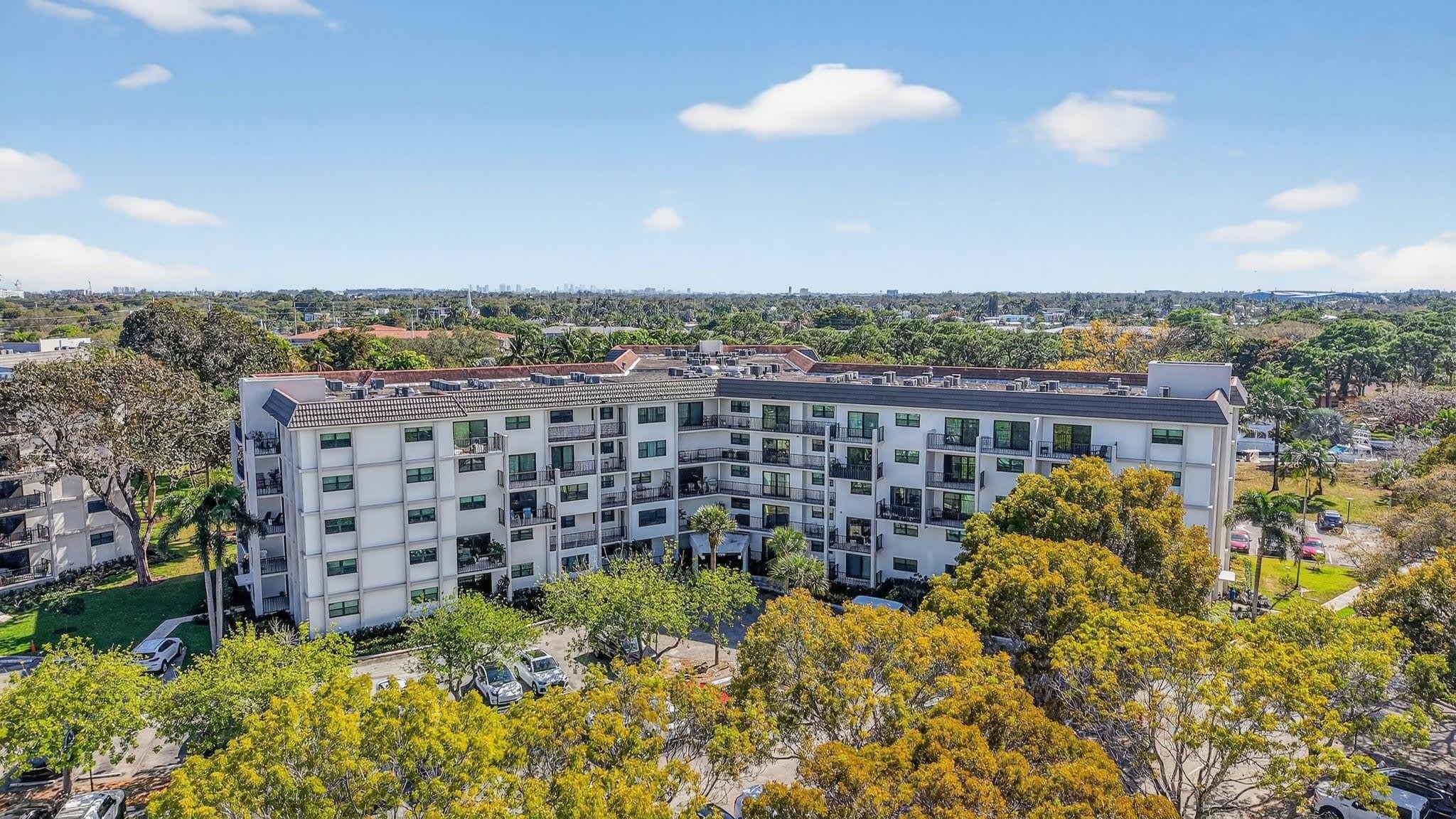 1000 River Reach Drive – photo 1