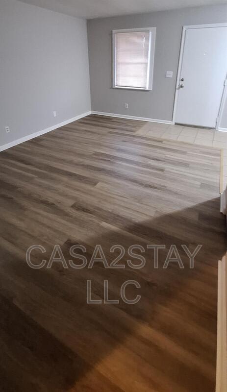 672 Knox Blvd – photo 4