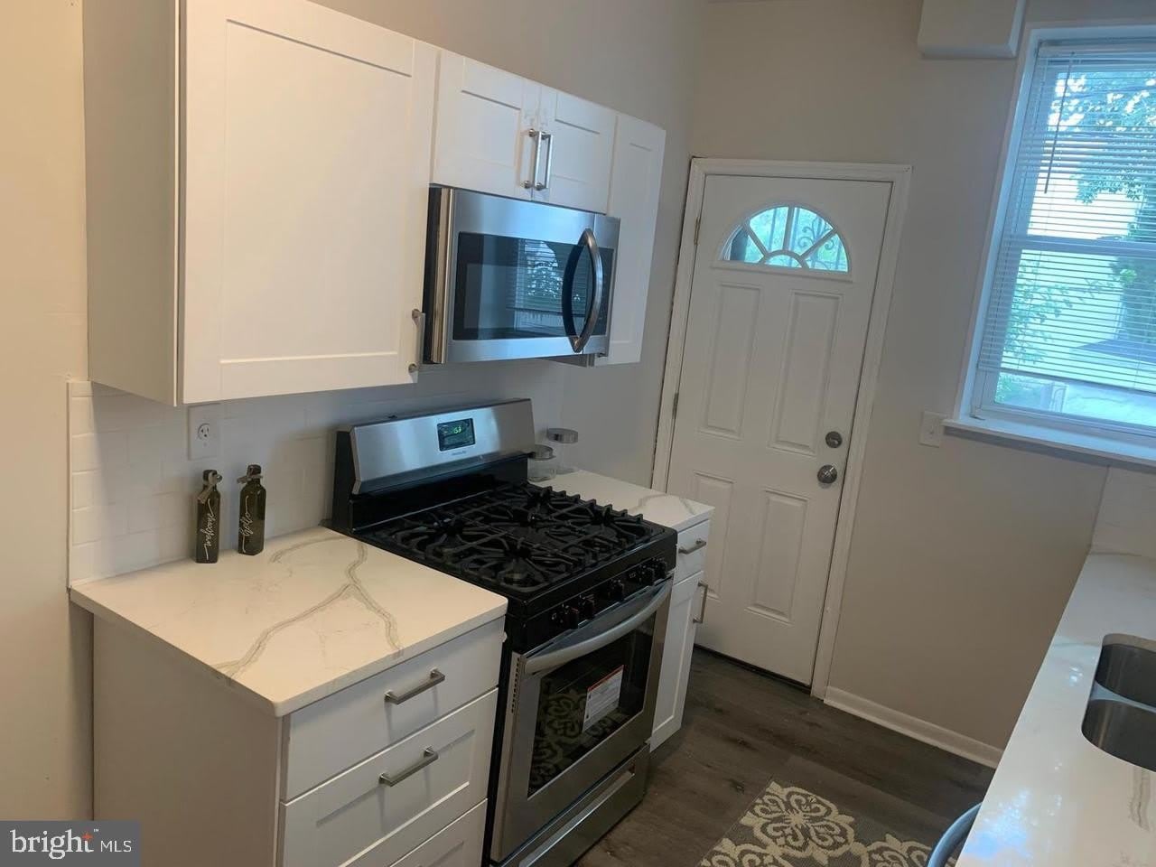 1705 W 8TH Street – photo 4