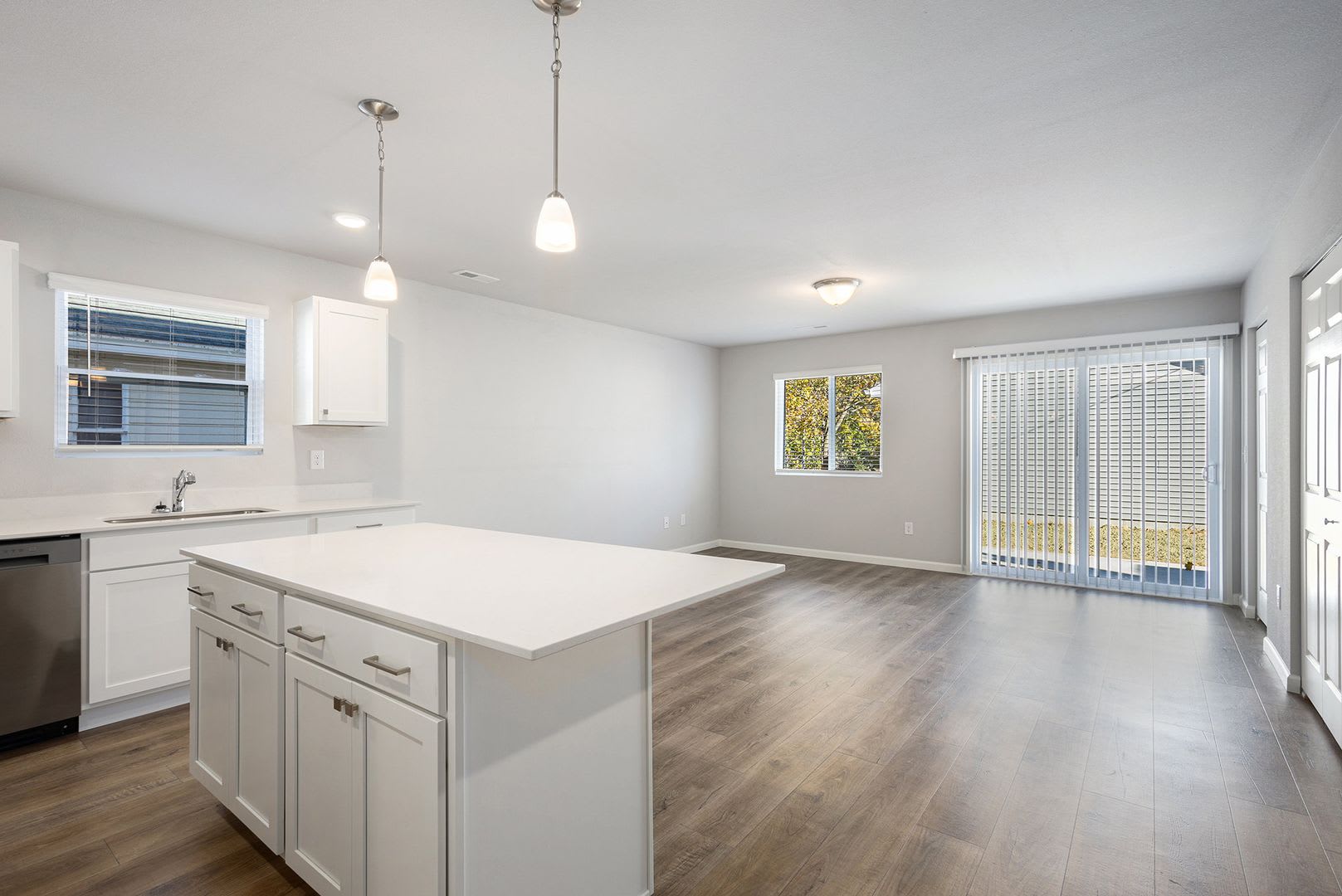 New Construction Workforce Housing Move In Special Get October Free Move In By September 30Th To Receive Free Rent For October Take Advantage Of This Limited Time Offer – photo 3