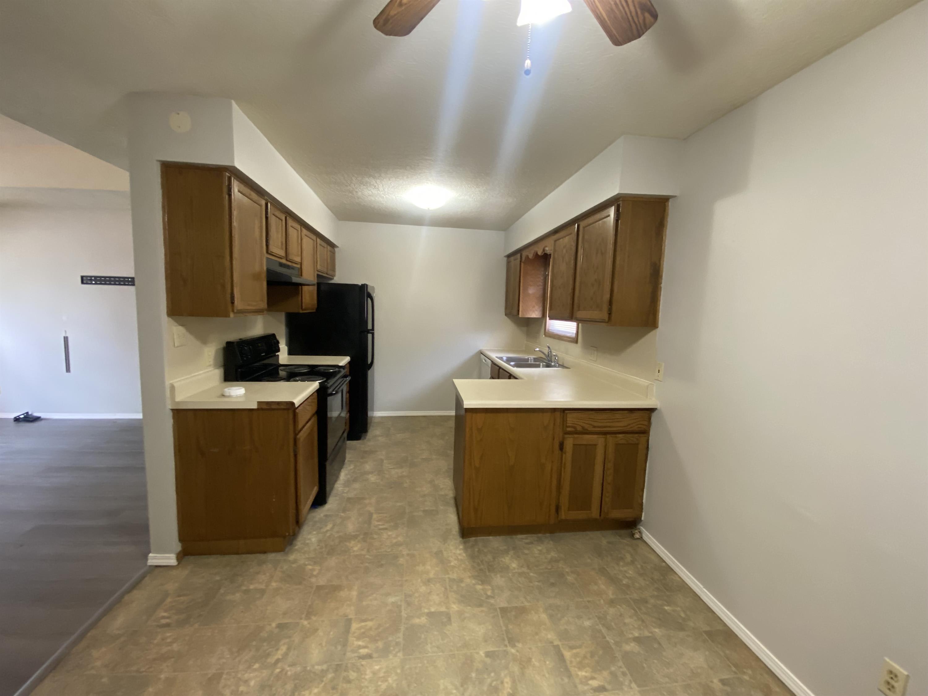 1547 N. Colgate Avenue – photo 4