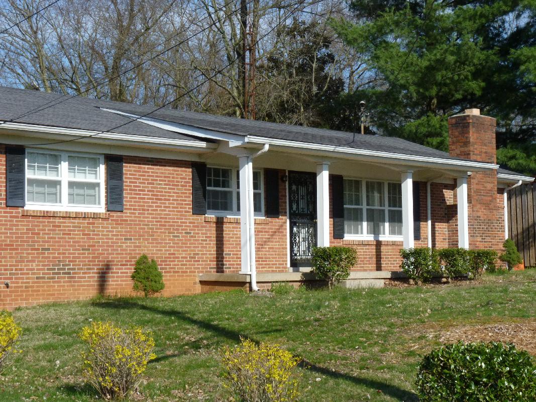 324 Gatewood Ave – photo 1