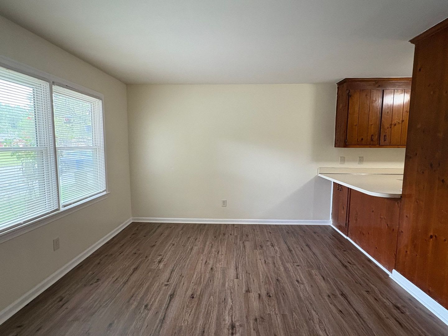 2518 Cedarwood Dr – photo 4