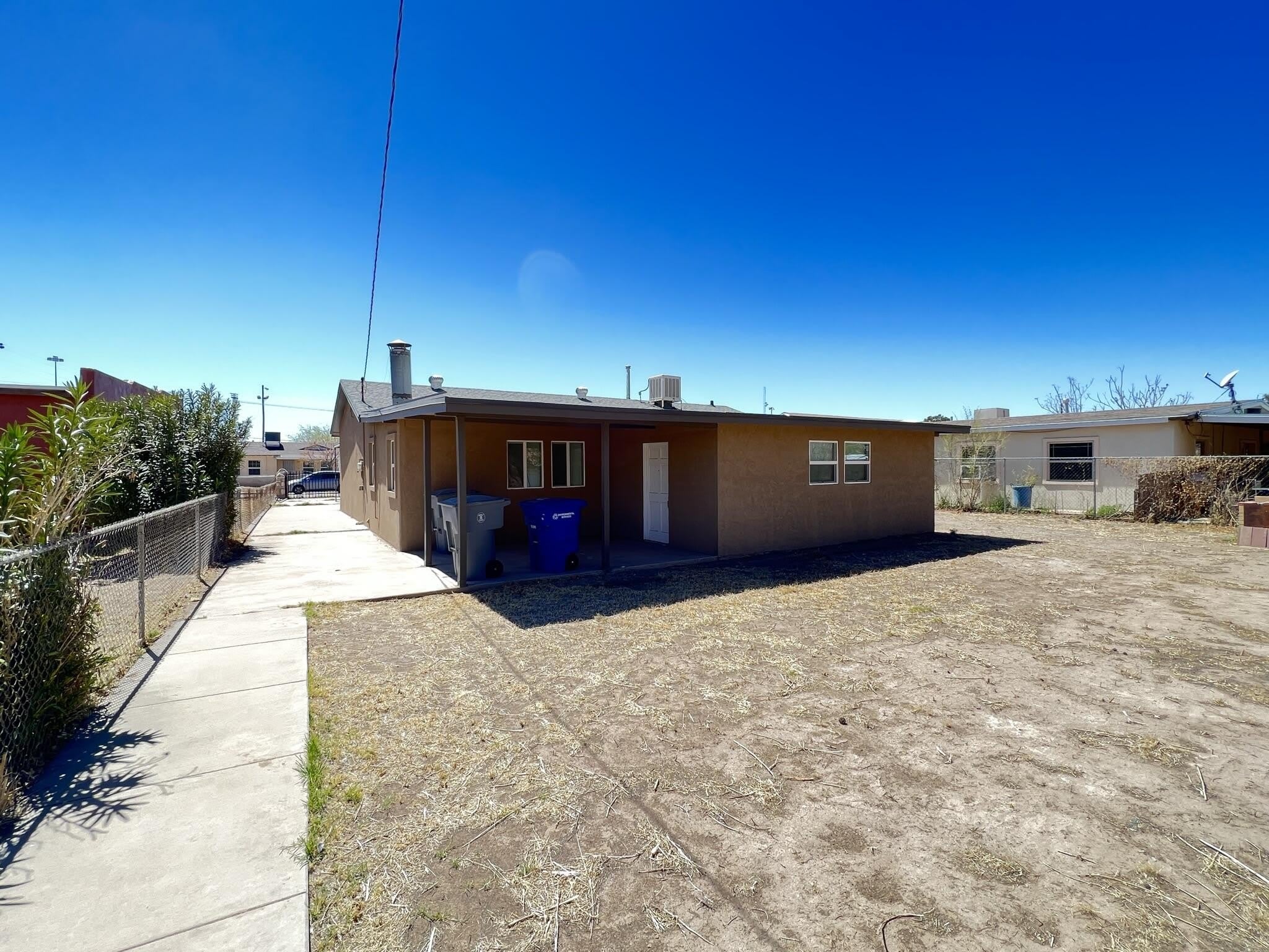 408 RAMONA Avenue – photo 5