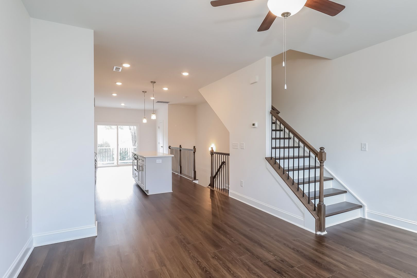 3-Bedroom, 3.5 Bath Townhome for Rent in Charlotte, NC – photo 4