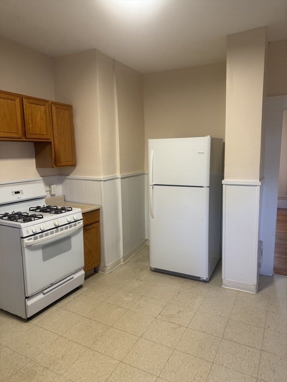18 Fairview Ave – photo 3