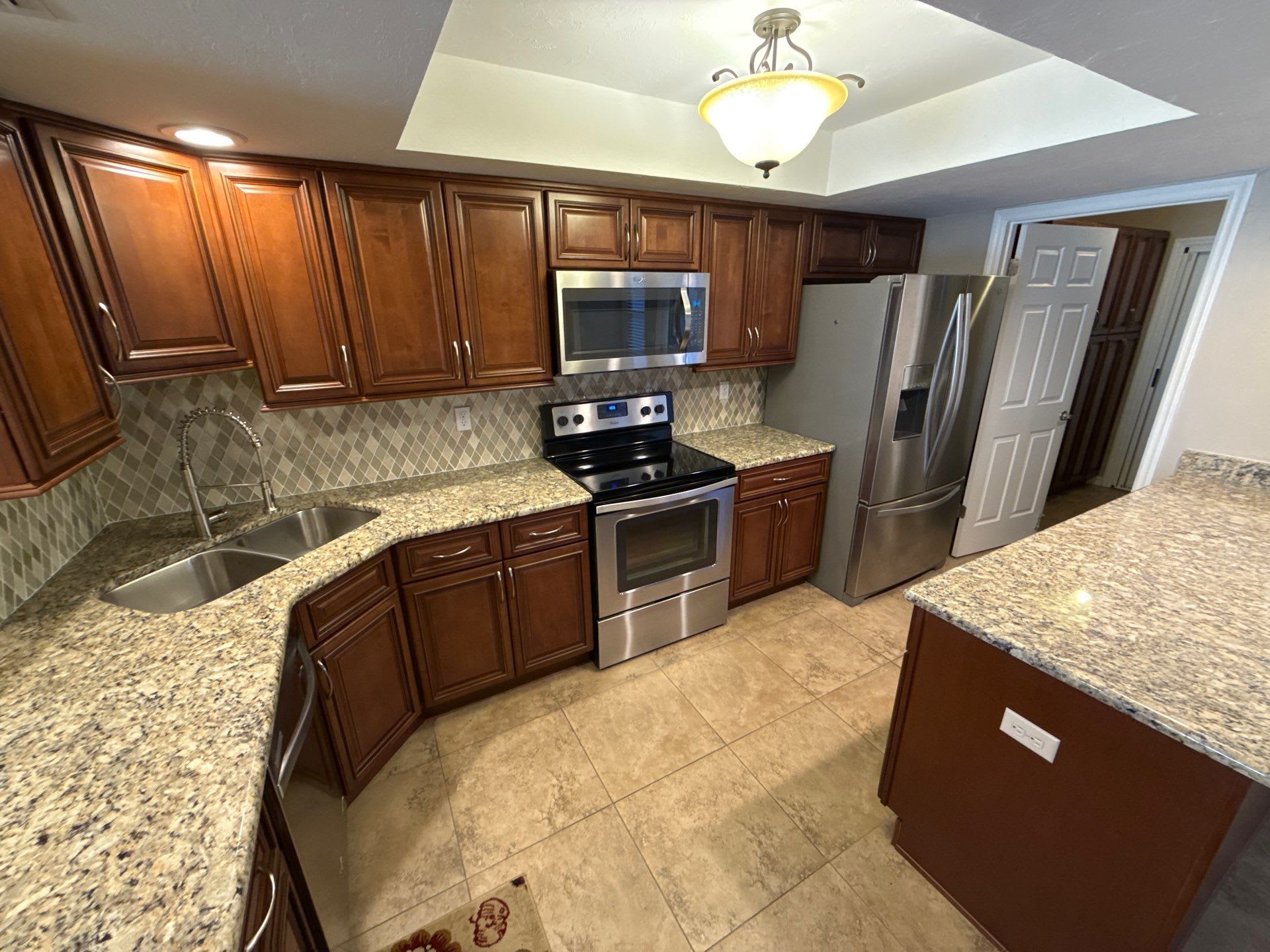 790 E Gilchrist Ct Apt 2B – photo 2