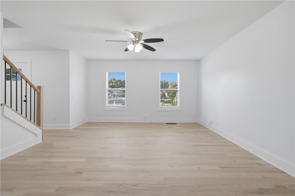 230 Pinebridge Court – photo 4