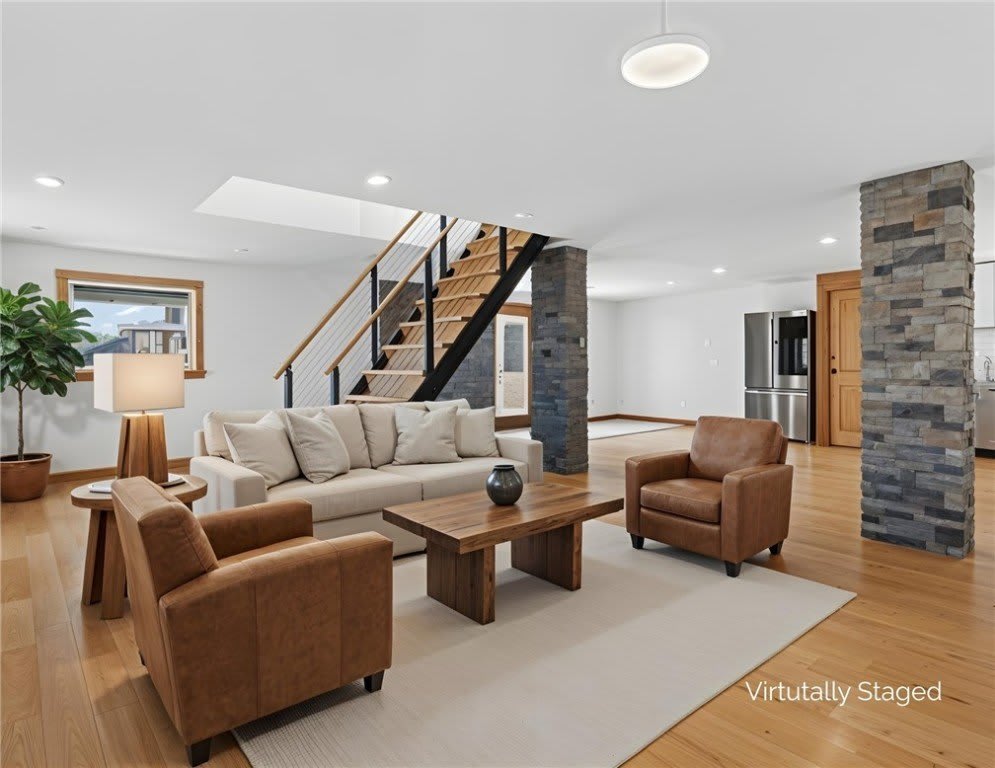 999 Salmon Creek Road – photo 3