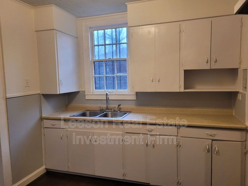 3603 Darien St – photo 5
