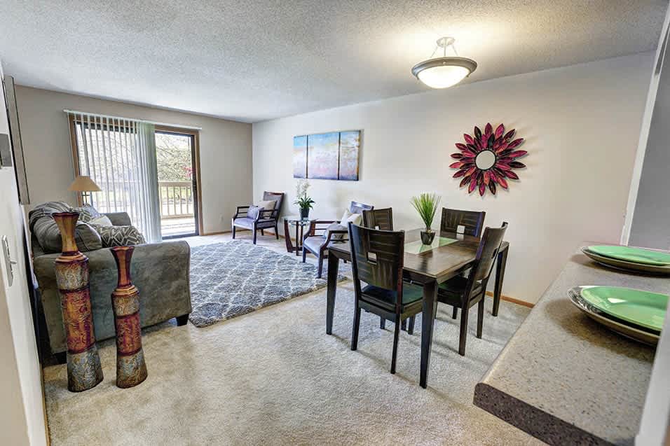 NorthPointe Apartments – photo 2