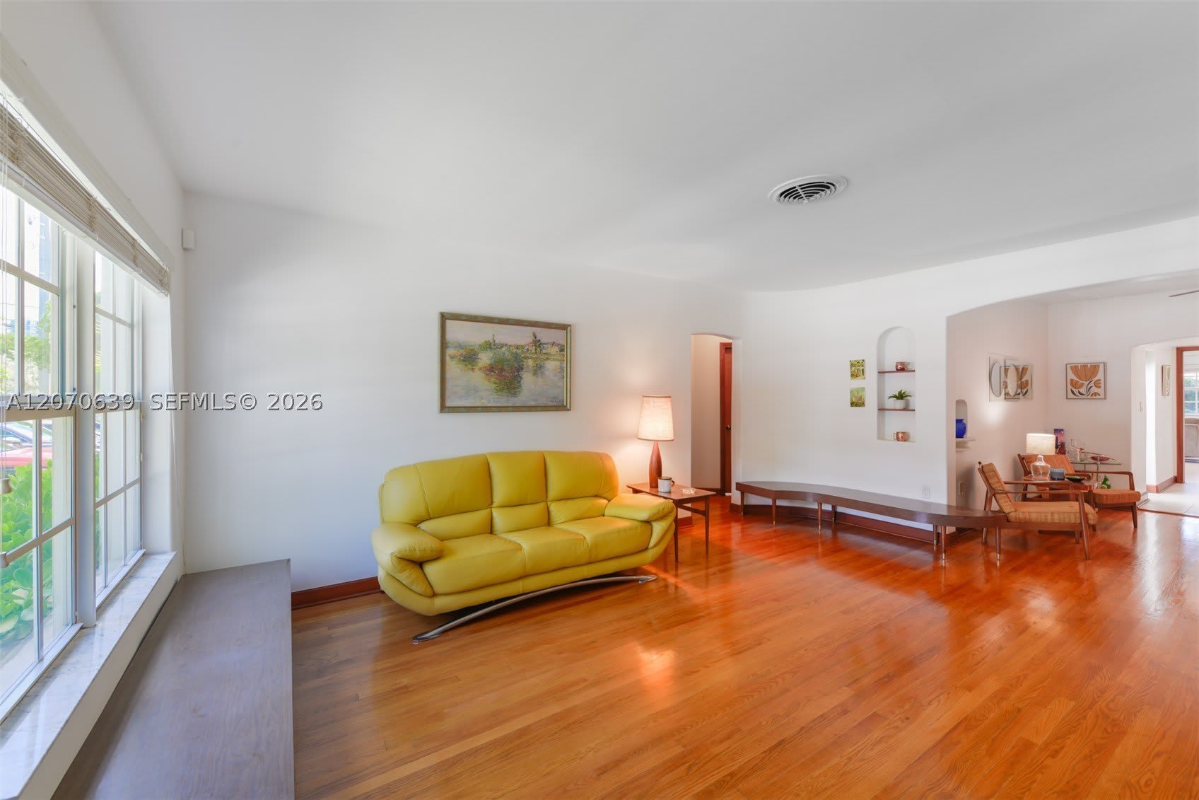 3031 SW 2nd Ave – photo 2