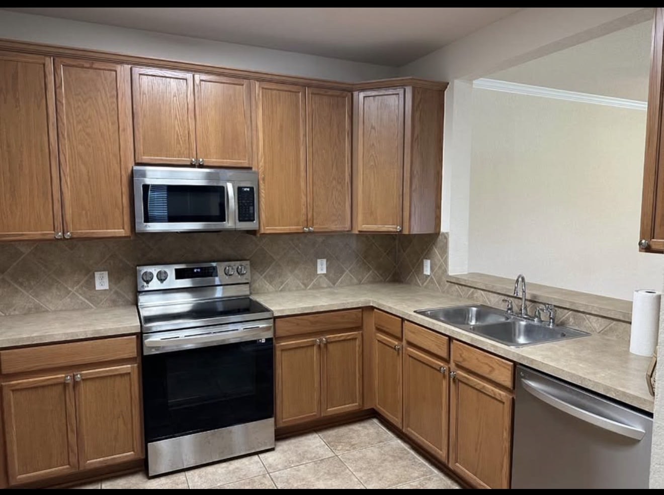 2502 Grayson Way – photo 4