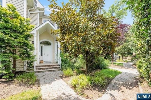 25 E Linden Avenue – photo 2