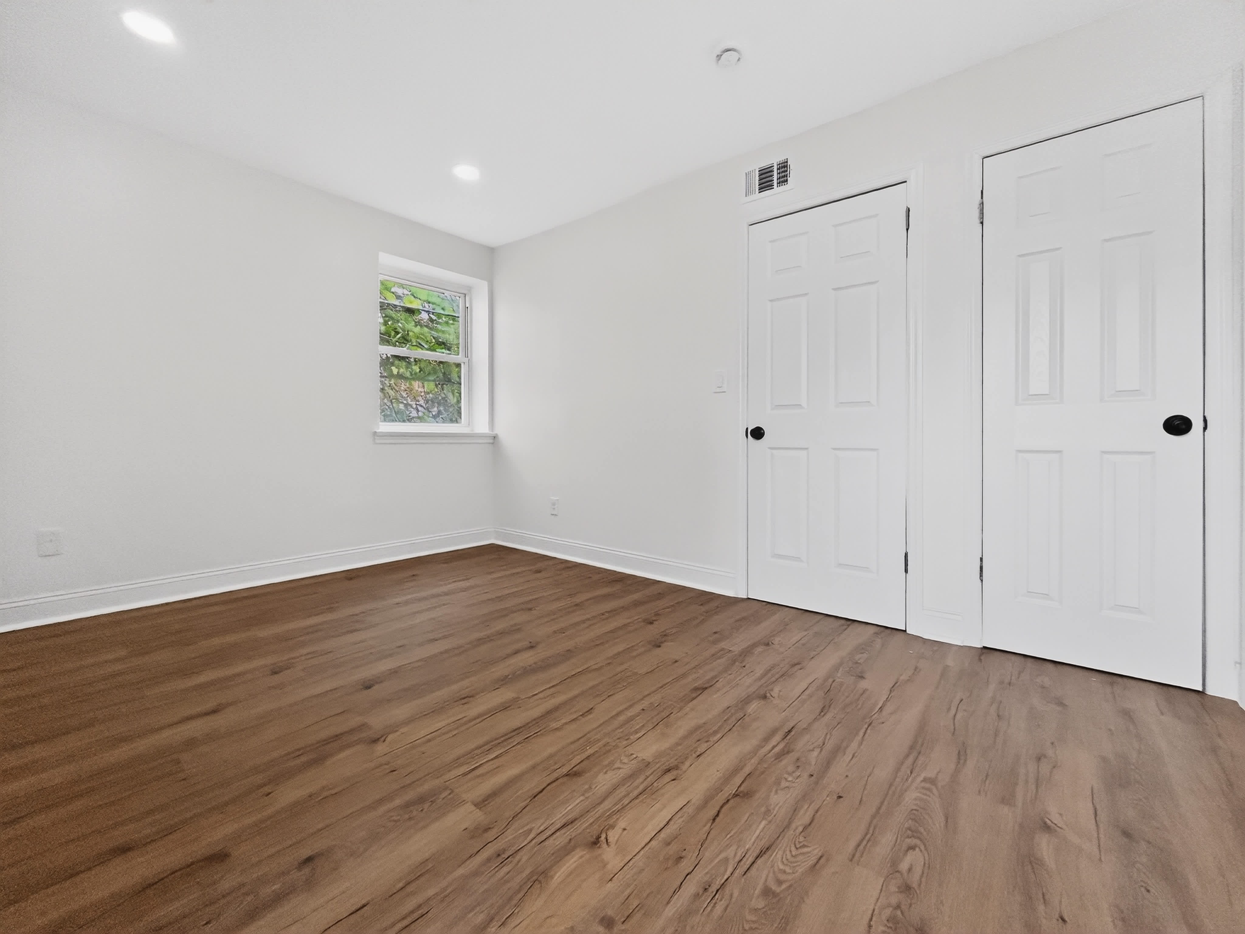 21 Willoughby St – photo 4