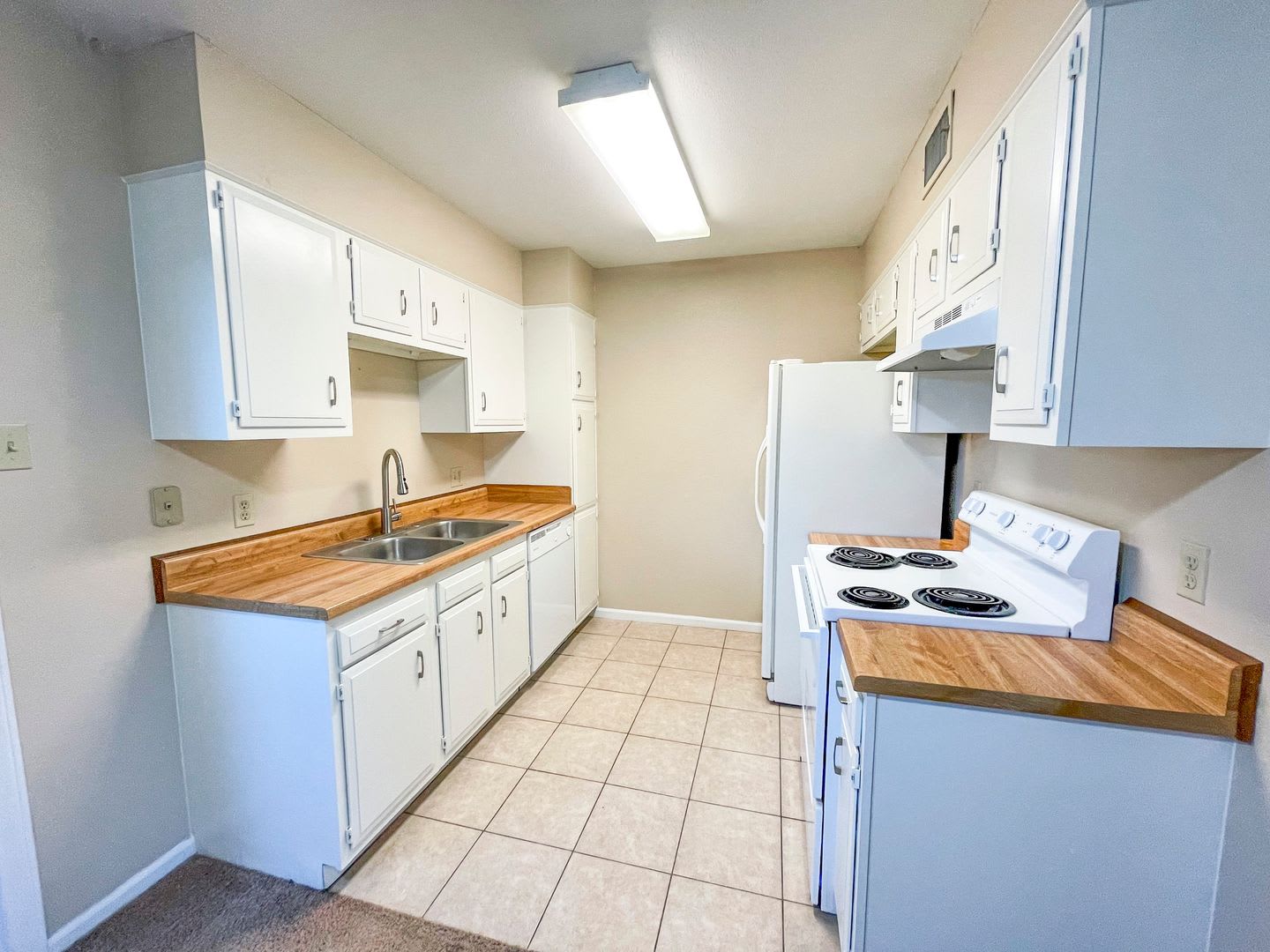 9030 Glen Meadow, Beaumont, TX 77706 – photo 4