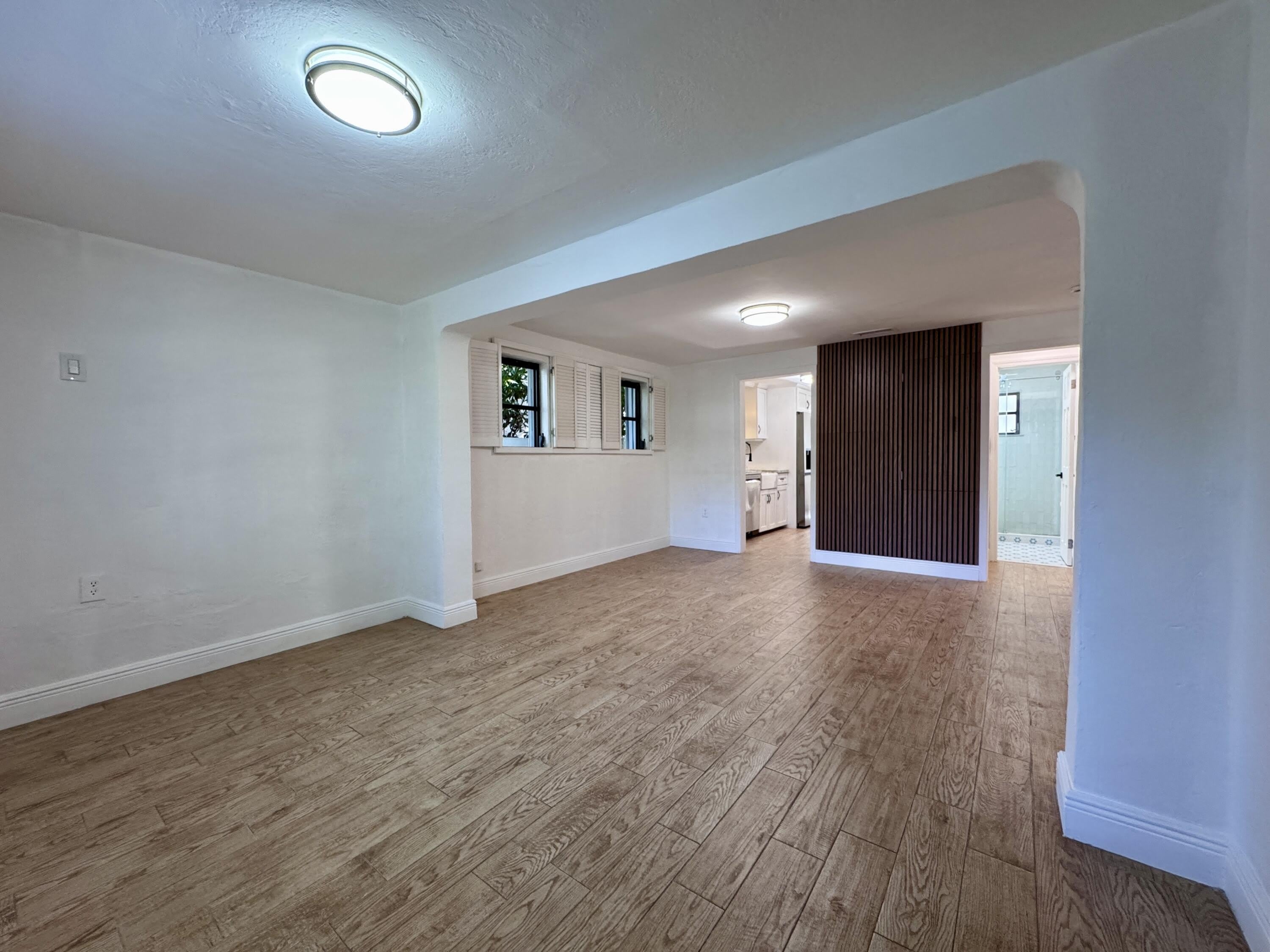 2390 SW 18th Avenue – photo 5