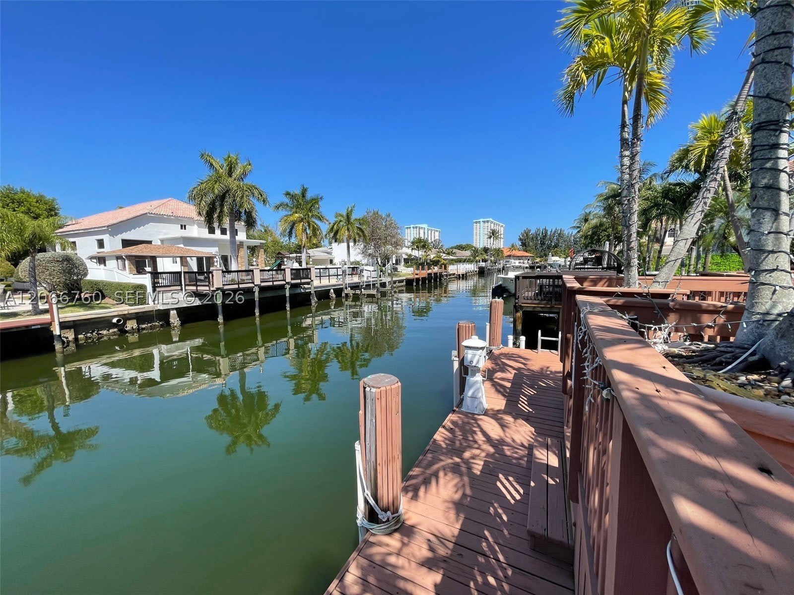 891 Captiva Dr – photo 3