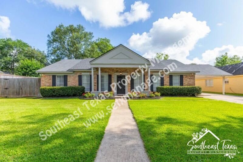 6030 Zenith Lane – photo 1