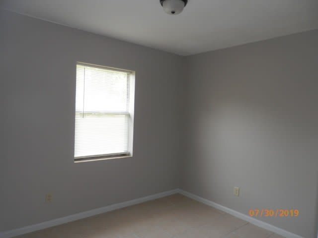 114 Pointe South Drive – photo 3