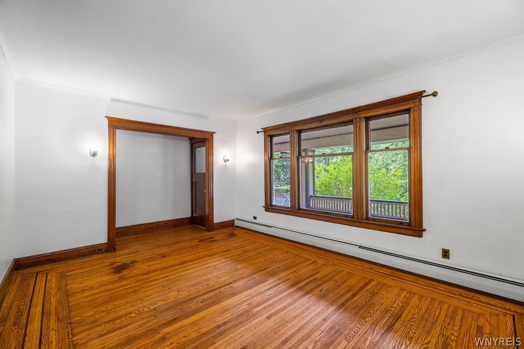 845 Potomac Avenue – photo 4