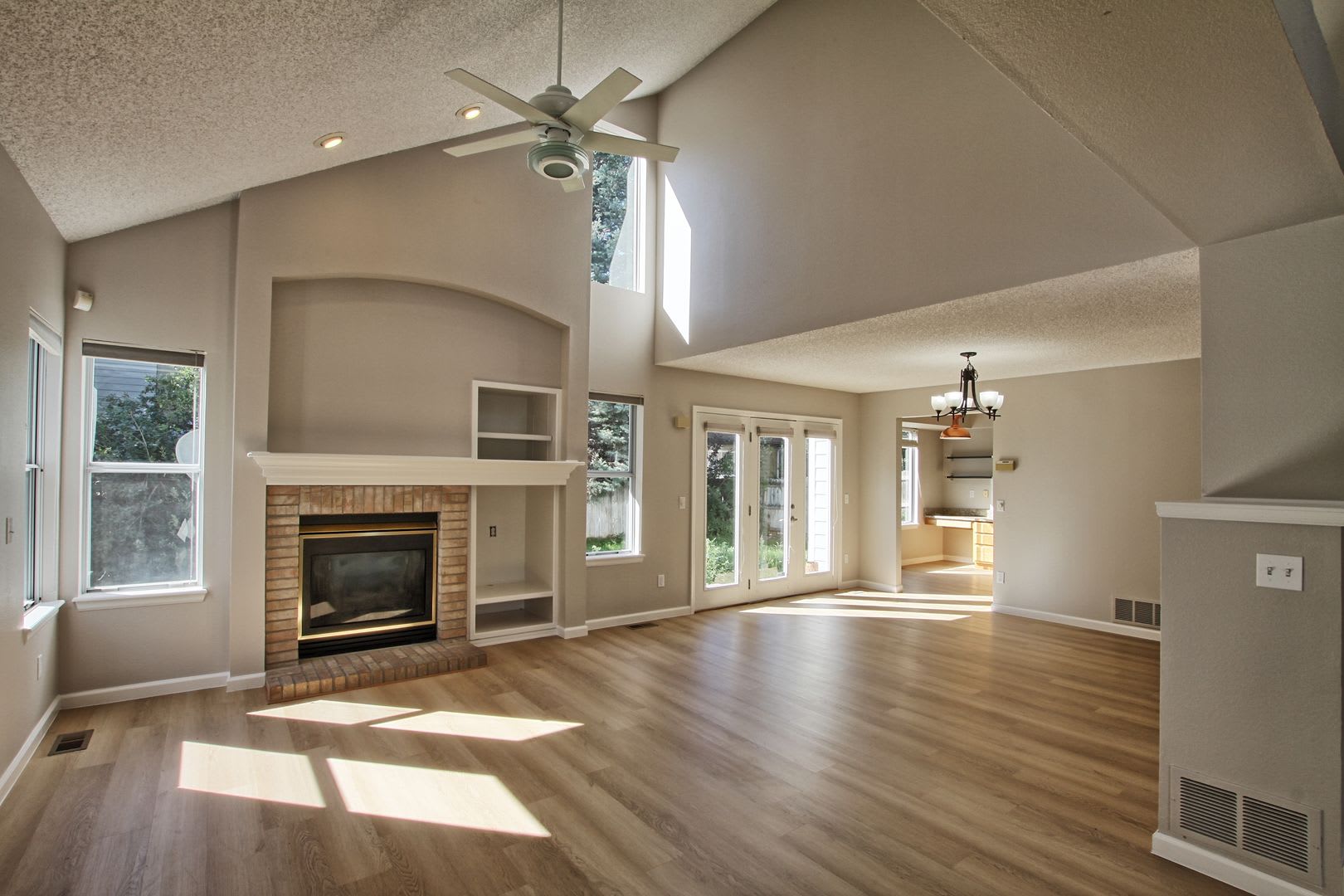 3 bed 2.5 bath Clarke Farms home – photo 5