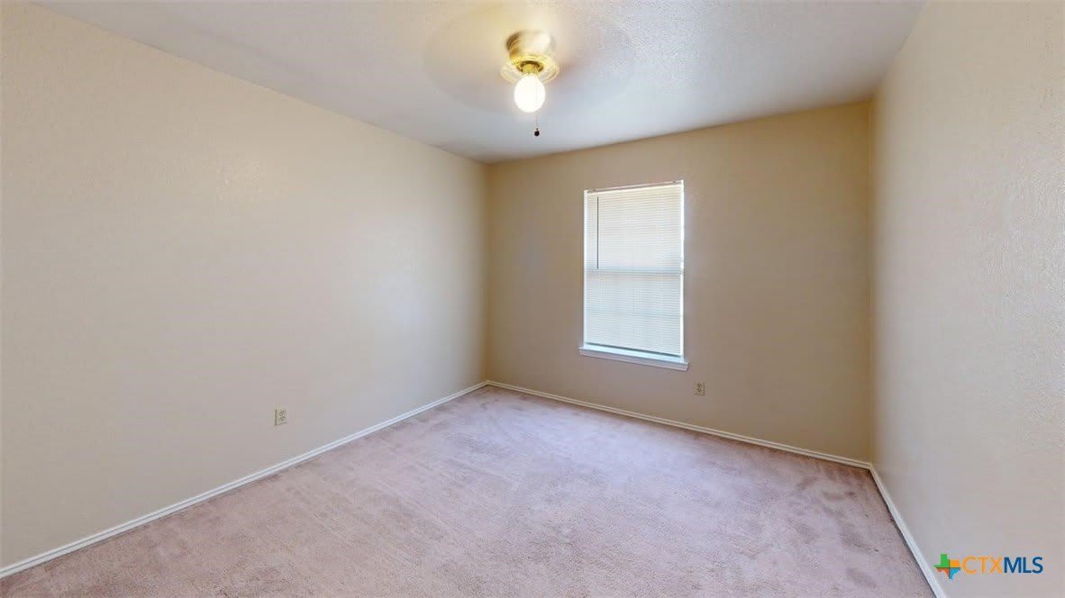 4405 Hondo Drive – photo 5