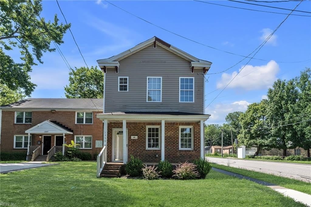 1359 W 40th Street – photo 2