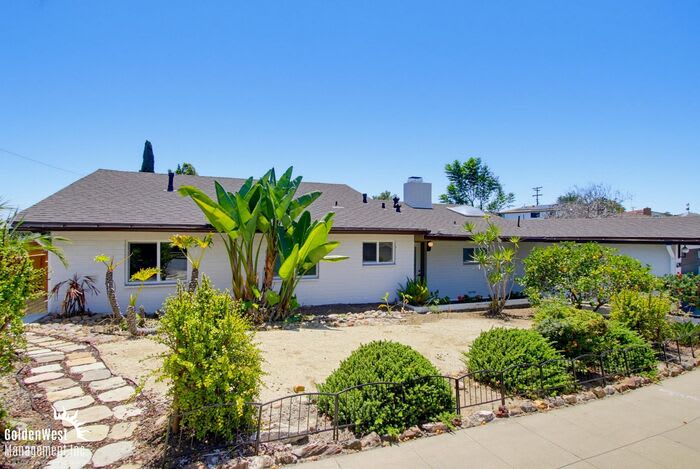 6201 Lorca Drive – photo 2