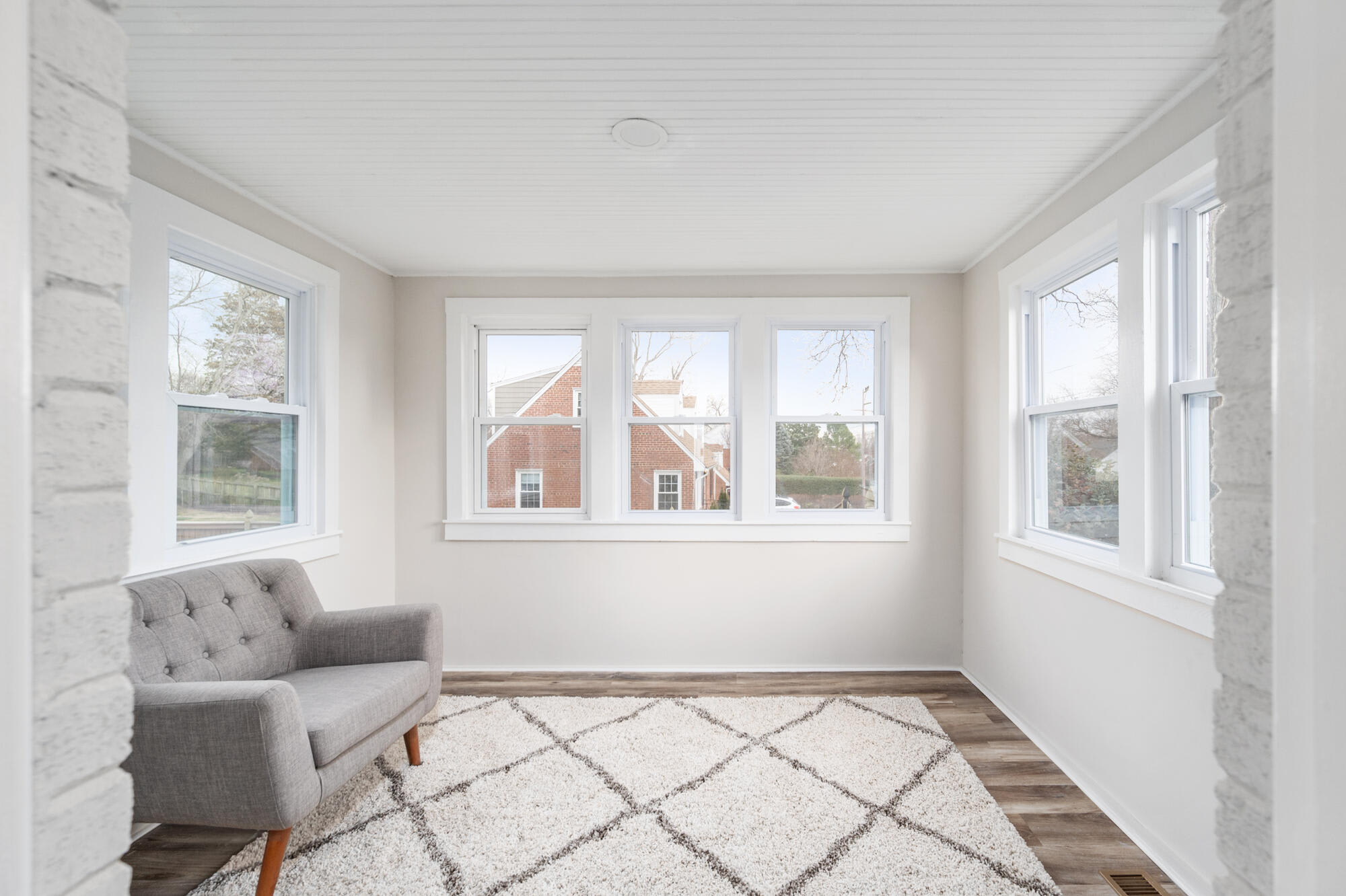2816 Schooley Dr – photo 3