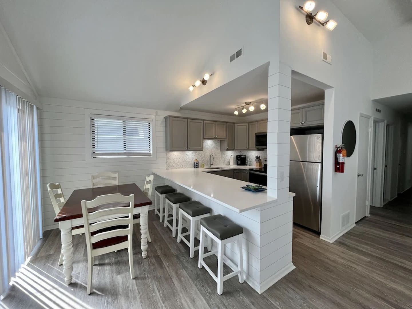 Renovated Home – photo 5
