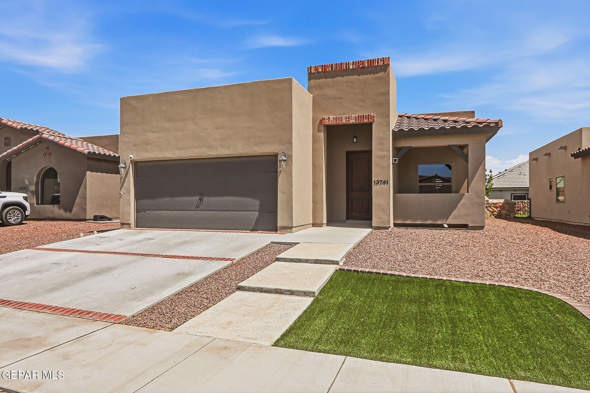 13741 Newton Court – photo 2