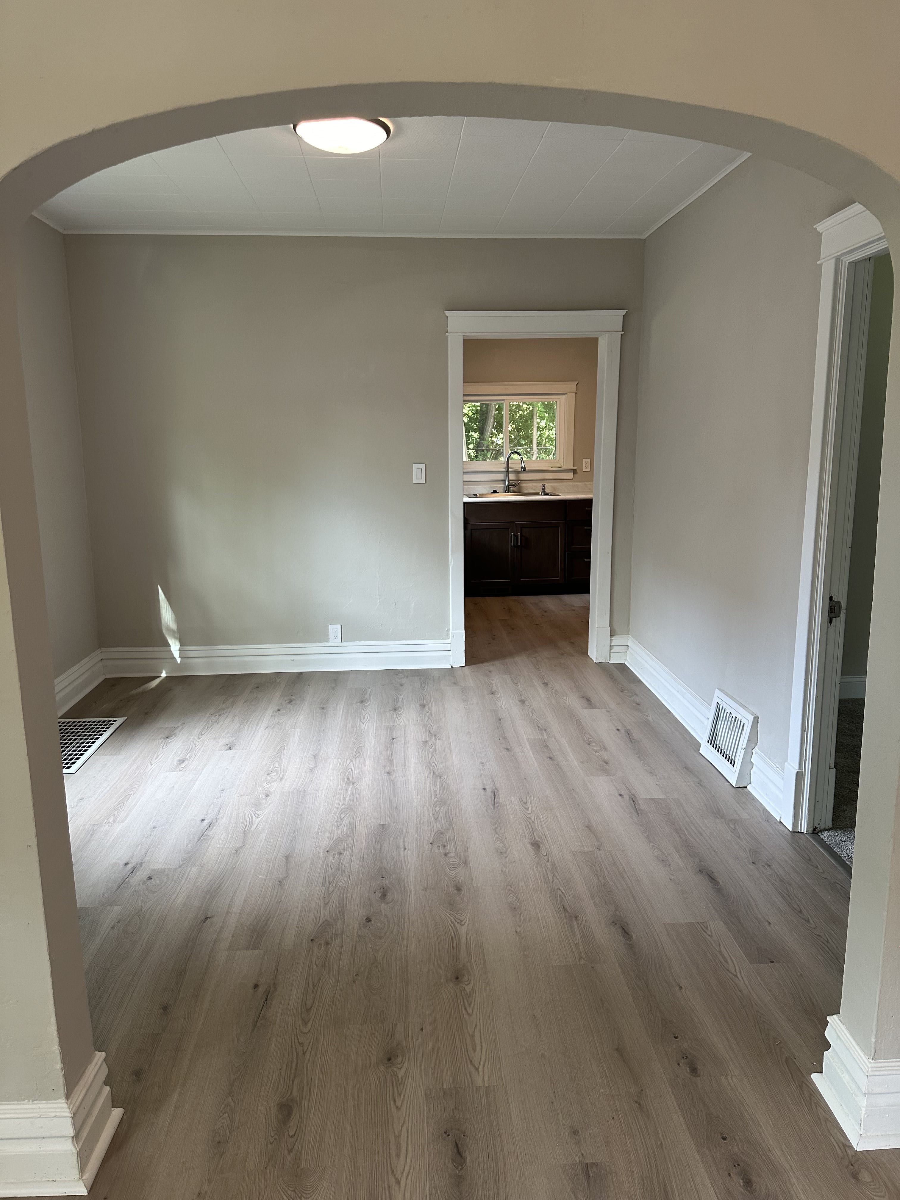 526 Beech Street – photo 5