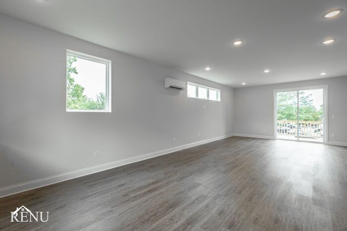 5733 Sofias Circle – photo 5