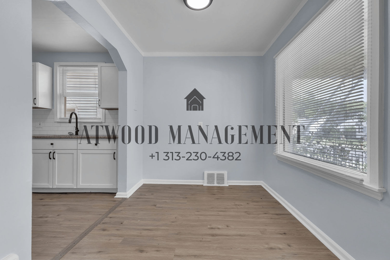 This beautifully updated 3-bedroom, 1-bath single-family home is ready for move-in! – photo 5