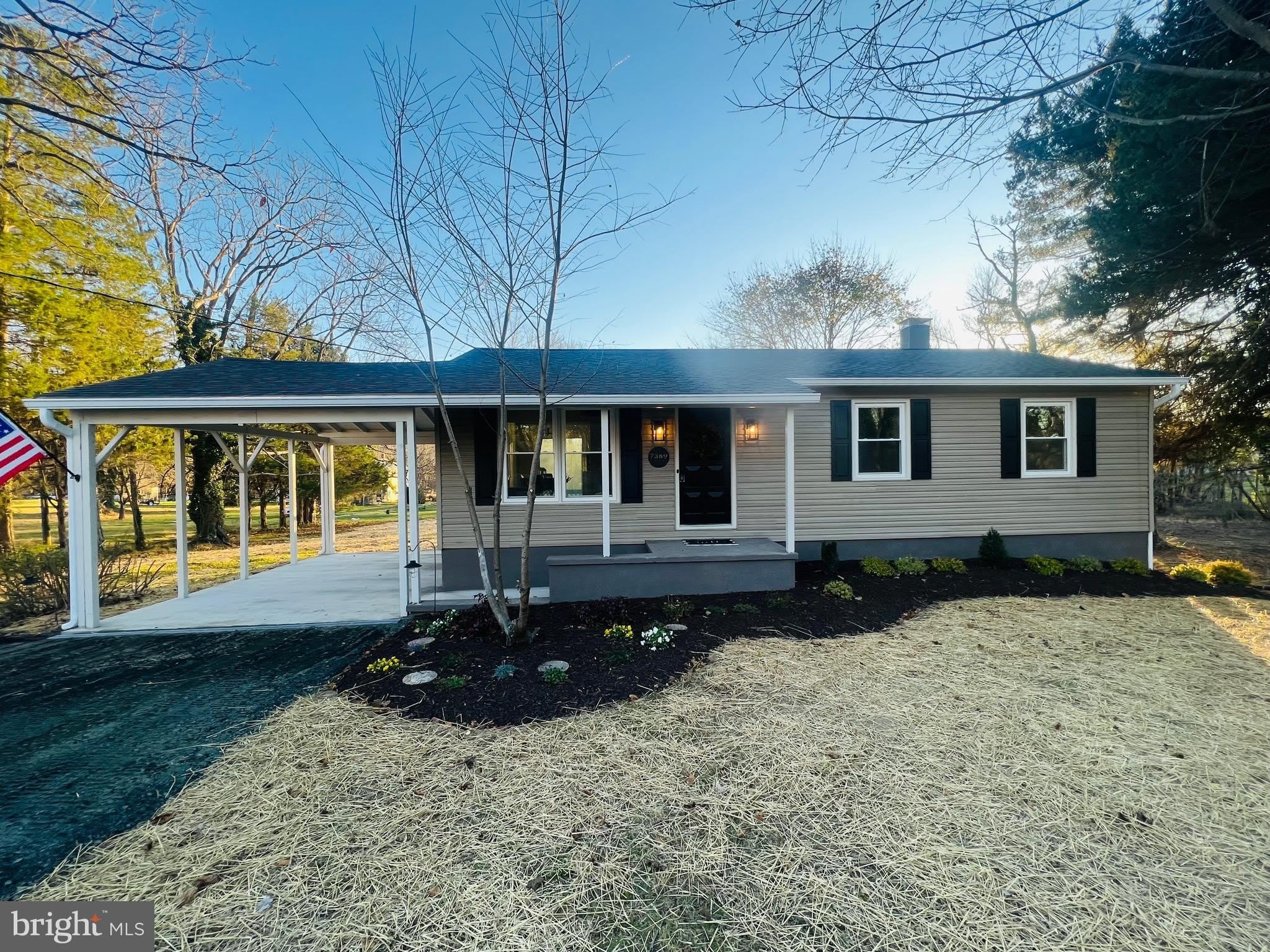 7389 BUNKER HILL Road – photo 4