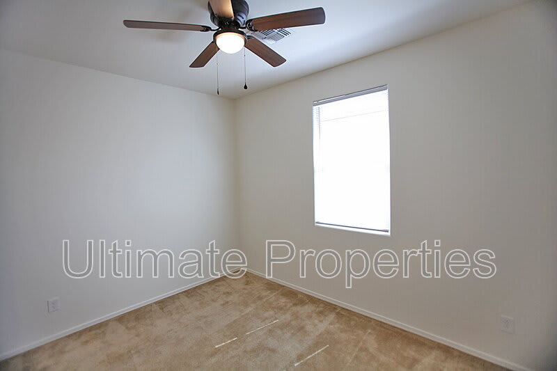 11538 W Redfield Rd – photo 3
