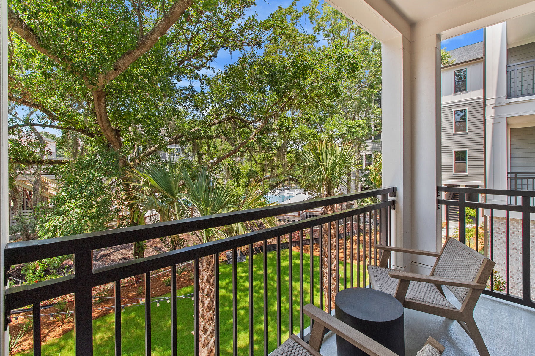 The Henslow Daniel Island Apartments & Townhomes – photo 4