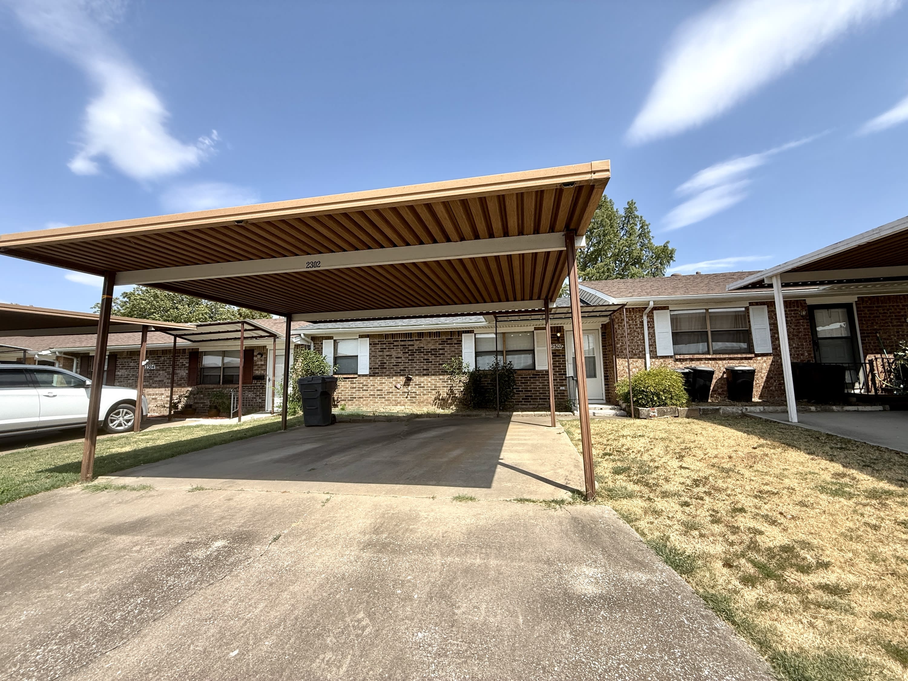 2302 Shenandoah Drive – photo 1